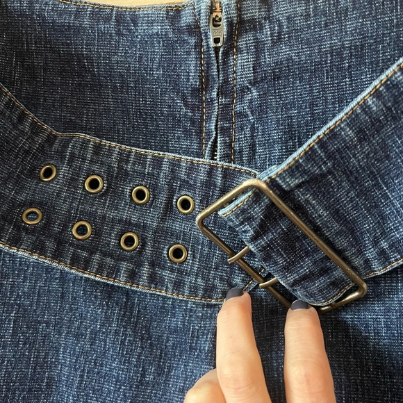 Tommy Hilfiger Vintage Y2K Low Rise Jeans with Built in Belt Detail sz S/M - Picture 7 of 9